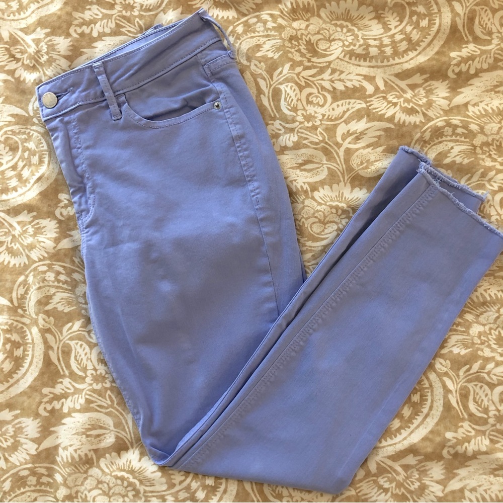 Old navy lilac jeans, size 8, with raw hem at ankle